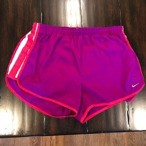 Nike Women’s Running Shorts, Large, Purple/Pink